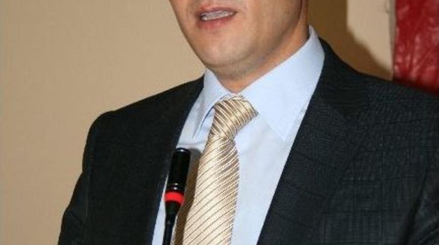 Ak Parti İl Danışma Kurulu&rsquo;nda, Meclis&rsquo;te Yaşanan Kavgaya Eleştiri