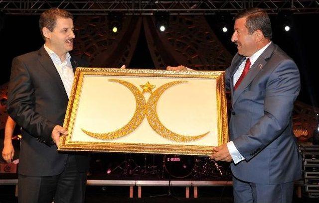 7. Şehirler Ve K&uuml;lt&uuml;rler Kaynaşması Renkli G&ouml;r&uuml;nt&uuml;lerle Sona Erdi 1