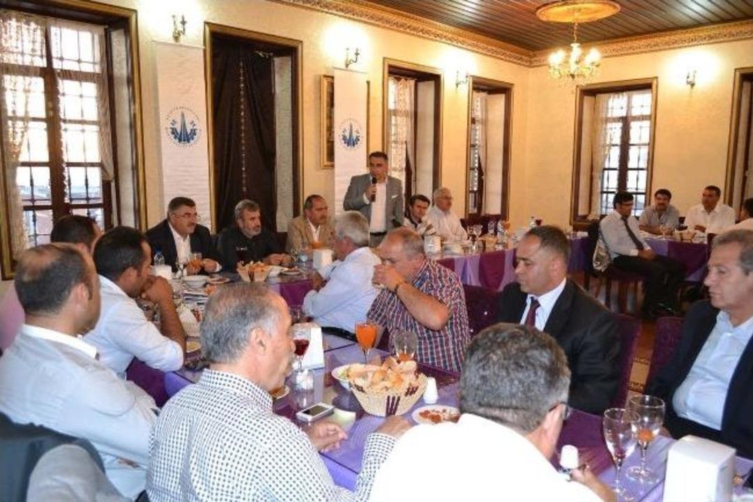 Aziziye Belediyesi, Yap Sat&ccedil;ılar İle M&uuml;teahhitleri Yemekte Buluşturdu