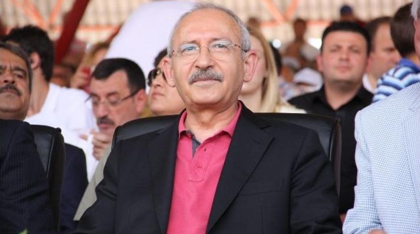 Chp Genel Başkanı Kılı&ccedil;daroğlu, Kırkpınar'da Yarı Final G&uuml;reşlerini Takip Etti