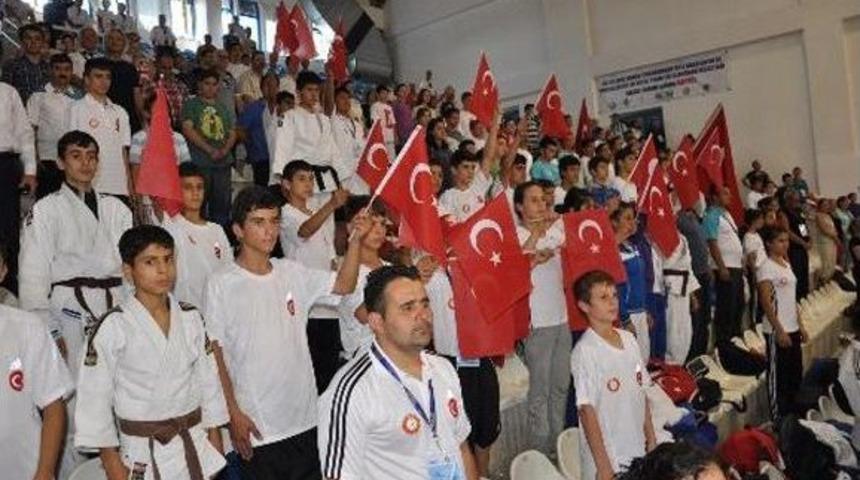 Yıldızlar Balkan Judo Şampiyonası Tekirdağ&rsquo;da Yapıldı