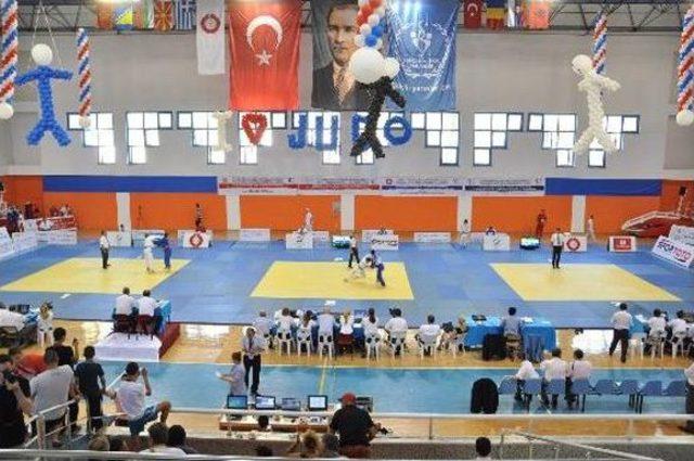 Yıldızlar Balkan Judo Şampiyonası Tekirdağ’da Yapıldı