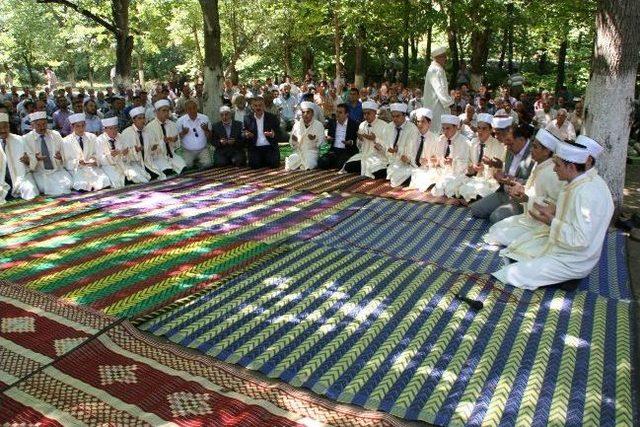 Devrek&rsquo;te Hafızlık Mezuniyet Programı 2