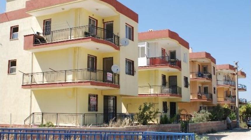 Mum Işığında Tatil Ayıbı...