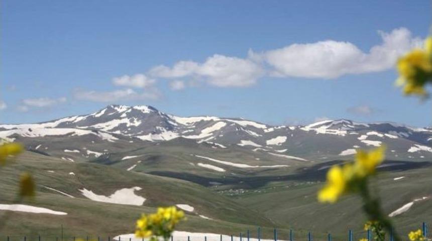 G&uuml;m&uuml;şhane Yaylalarında Ramazan &Ouml;ncesi B&uuml;y&uuml;k Hareketlilik