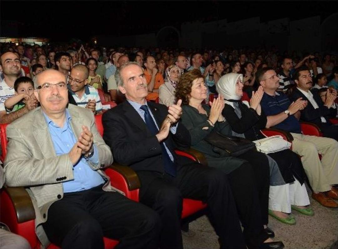 Bursa'da Altın Karag&ouml;z&rsquo; Coşkusu Başladı