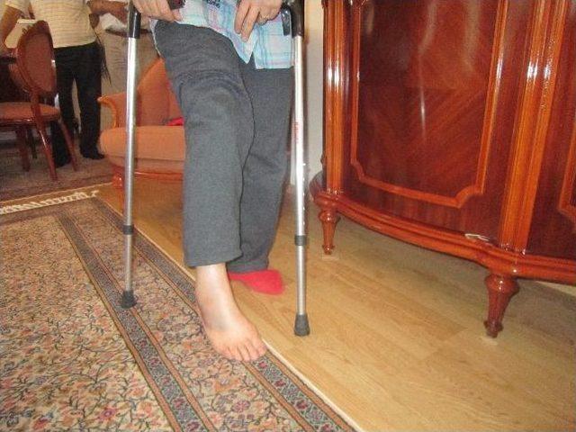 Erzurum’da 2 Metre Yüksekliğindeki İstinat Duvarına Mahalle Halkı Tepkili 2