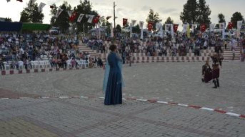 Tavşanlı'da Şenlik