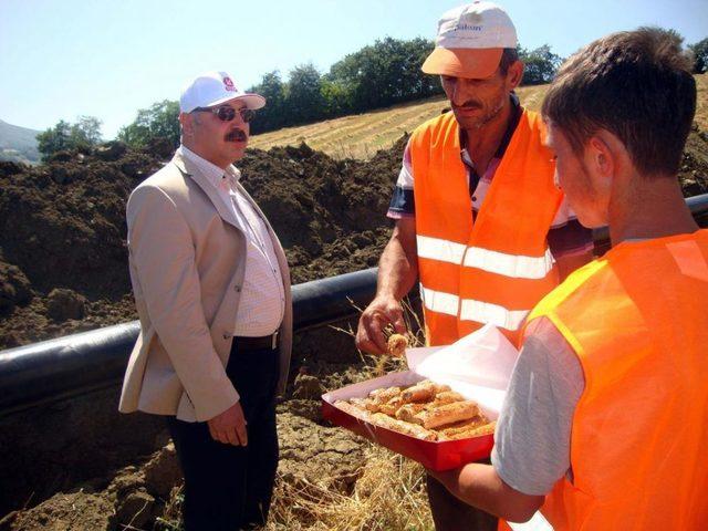 Vali Köşger Doğalgaz Boru Hattında Incelemelerde Bulundu