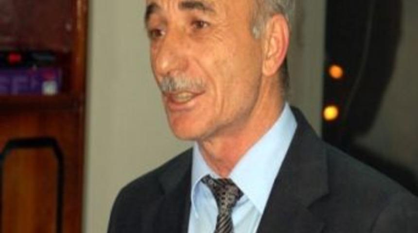 Memur-sen Bayburt İl Temsilcisi Fikret &Ouml;zbey: