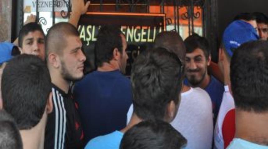 Kırkpınar Pehlivanlarından Yolluk Isyanı