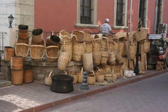 Kaybolmaya Yüz Tutmuş Meslek; 'sepetçilik'