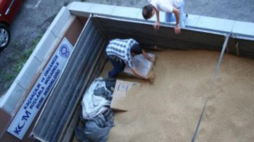 Buğday Kamyonunda Ka&ccedil;ak Sigara Ele Ge&ccedil;irildi