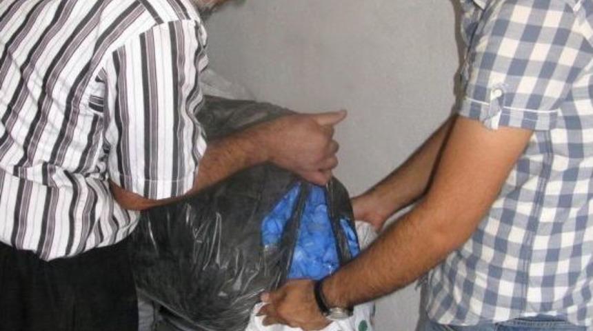 Engelliler I&ccedil;in Mavi Kapak Topladı