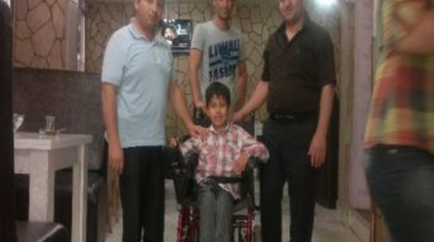 Engelliler 12 Yaşındaki Umut&rsquo;a Sahip &Ccedil;ıktılar