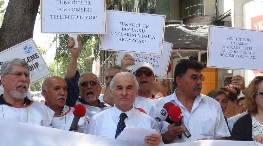 'T&uuml;keticiyi Koruma Kanun Tasarısı, Bankaların Isteğine G&ouml;re Şekillendi'