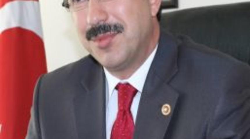 &Uuml;nal&rsquo;dan &ldquo;ramazan&rdquo; Mesajı