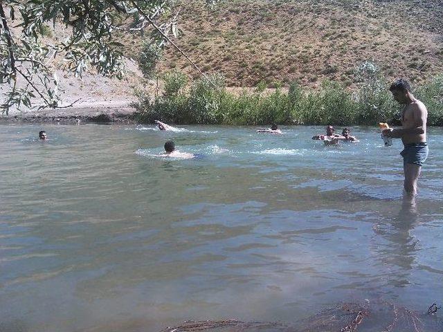 Katil Deresi’nde Son Piknik 1