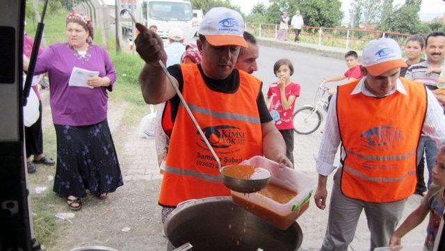 Kimse Yok Mu'dan Bin 500 Kişiye Gıda Kolisi