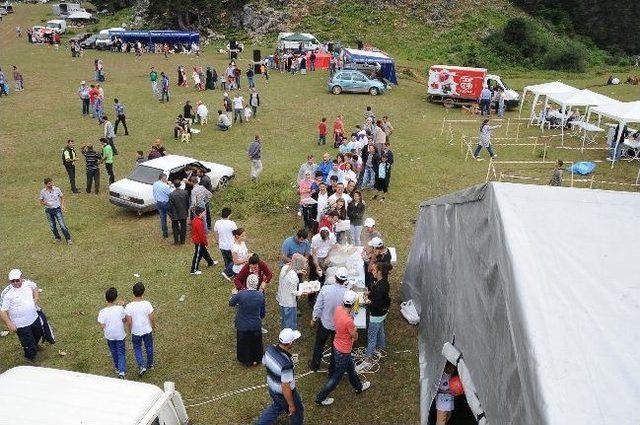 Başiskele İnönü Yaylası'nda Personel Şenliği