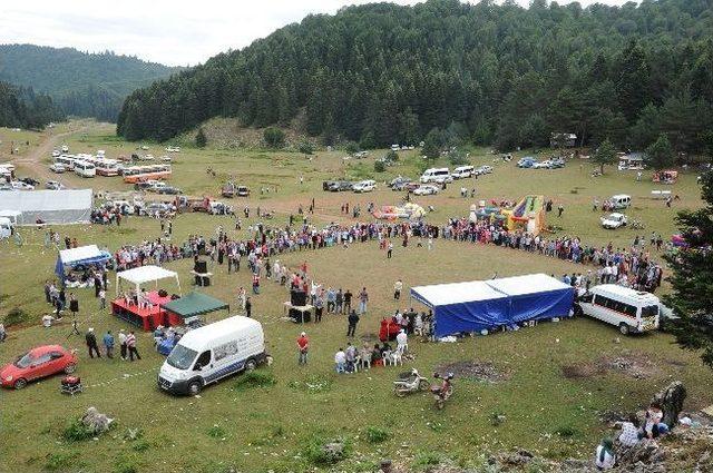 Başiskele İnönü Yaylası'nda Personel Şenliği