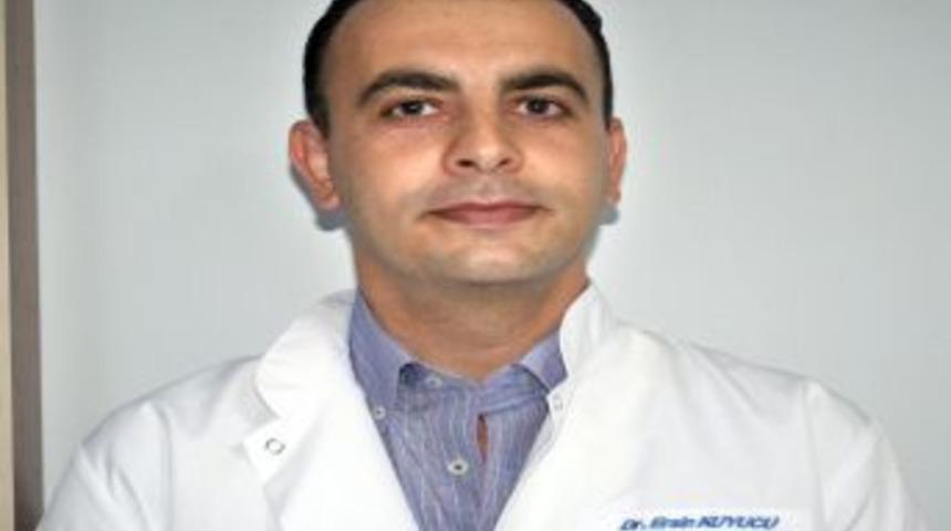 Denizli Devlet Hastanesi Doktoru Kuyucu&rsquo;ya Avrupa'dan B&uuml;y&uuml;k &Ouml;d&uuml;l