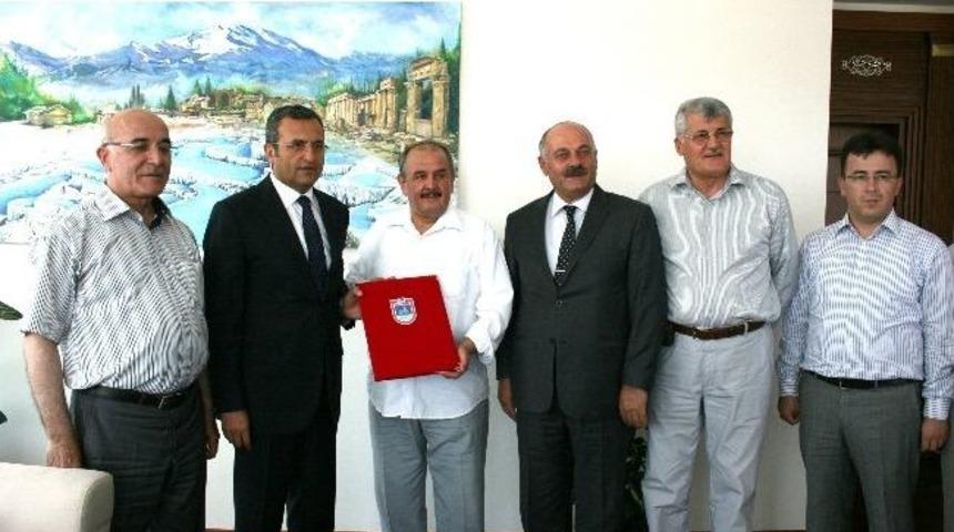 İmam Hatip Kız Yurdu İ&ccedil;in Protokol İmzalandı