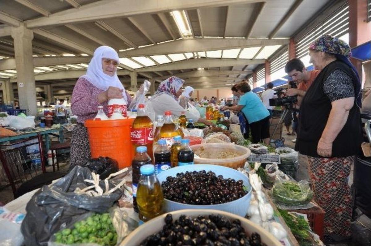 Pazarda Ramazan Bereketi