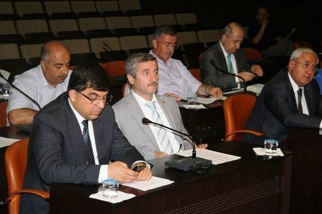 B&uuml;y&uuml;kşehir Meclisi&rsquo;nde 47 Madde G&ouml;r&uuml;ş&uuml;ld&uuml; 1