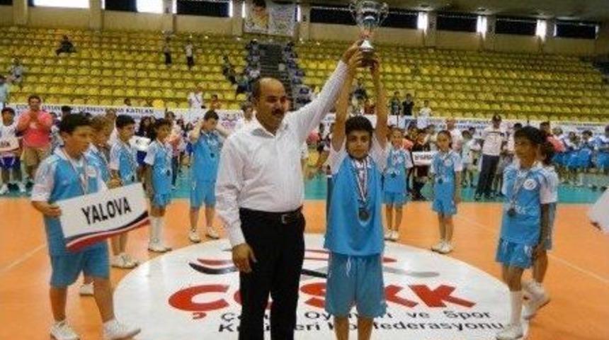 Termal Orta Okulu T&uuml;rkiye &Uuml;&ccedil;&uuml;nc&uuml;s&uuml; Oldu