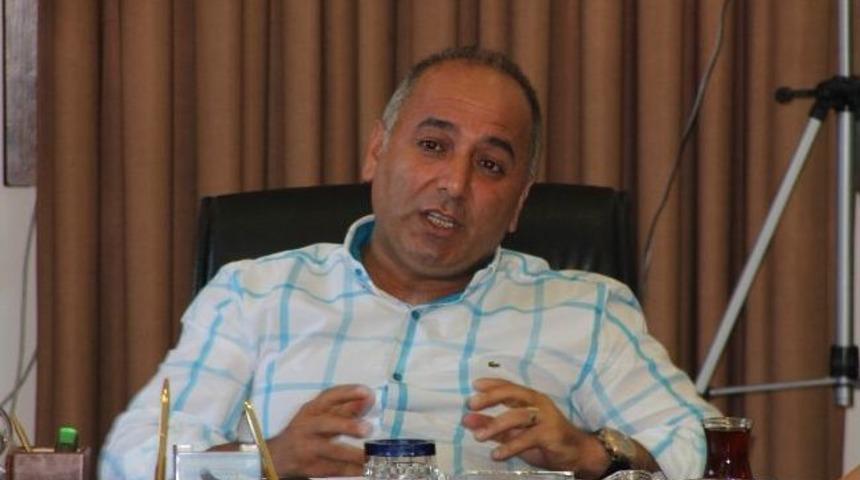 Başkan &Uuml;ras Esnaf Temsilcileri İle G&ouml;r&uuml;şt&uuml;