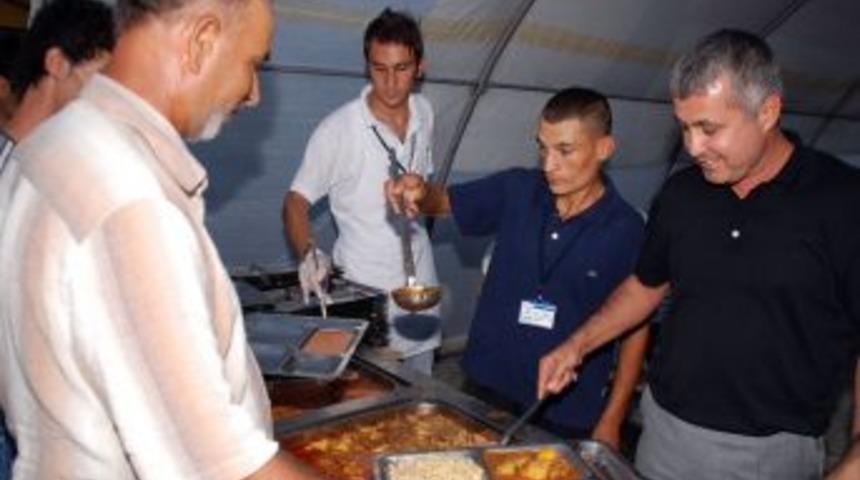 Manavgat Belediyesi, Ramazan Ayında 2 Bin Kişiye Iftar Verecek