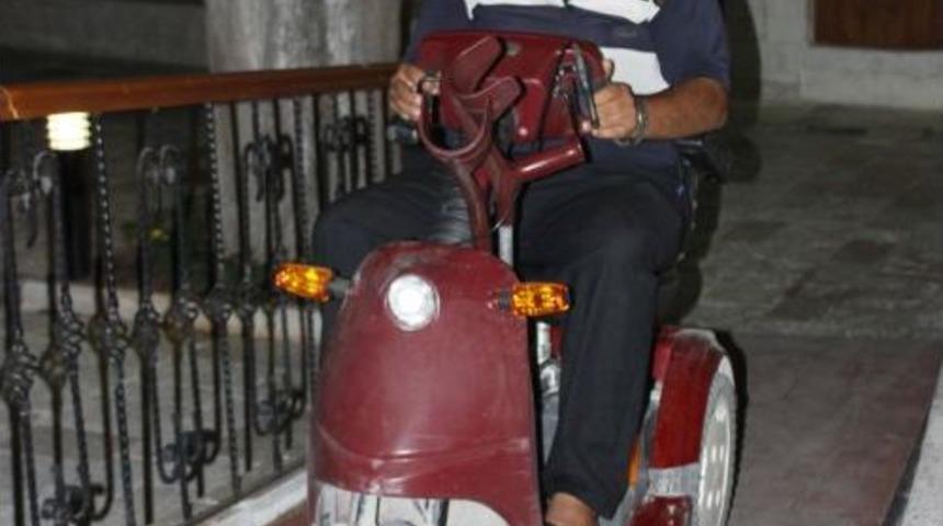 Rampalar Sayesinde Engelli Vatandaşlar Camilere Kolayca Ulaştı