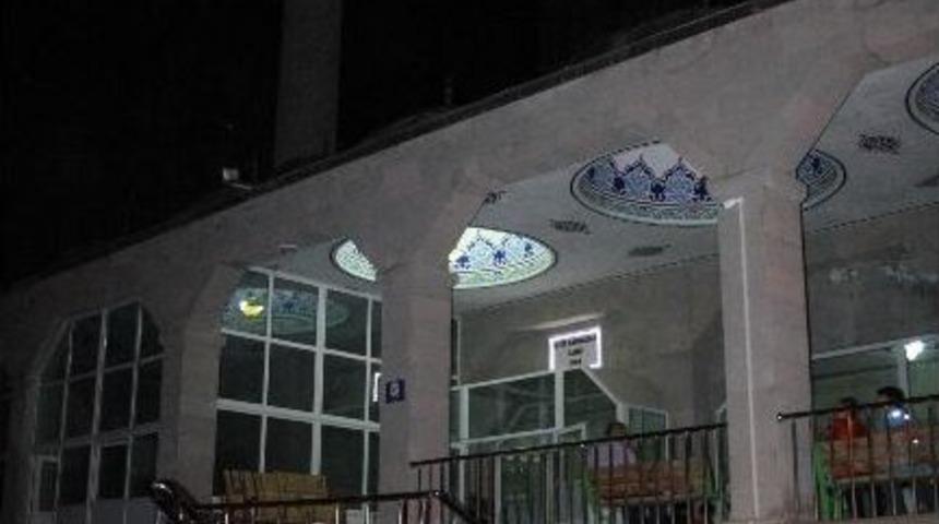 Kayseri&rsquo;de İlk Teravih Namazı Kılındı