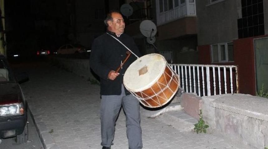 Yozgatlı Sahura Davul Sesiyle Uyandı