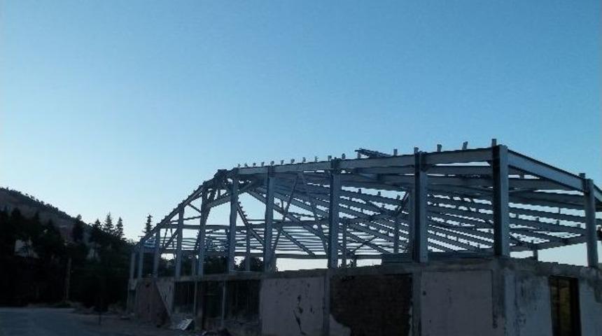 K&uuml;re&rsquo;ye Modern D&uuml;ğ&uuml;n Salonu Yapılıyor