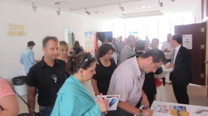 Btso Ab Bilgi Merkezi B&ouml;lgesinde Tanıtım Faaliyetlerini Y&uuml;r&uuml;t&uuml;yor