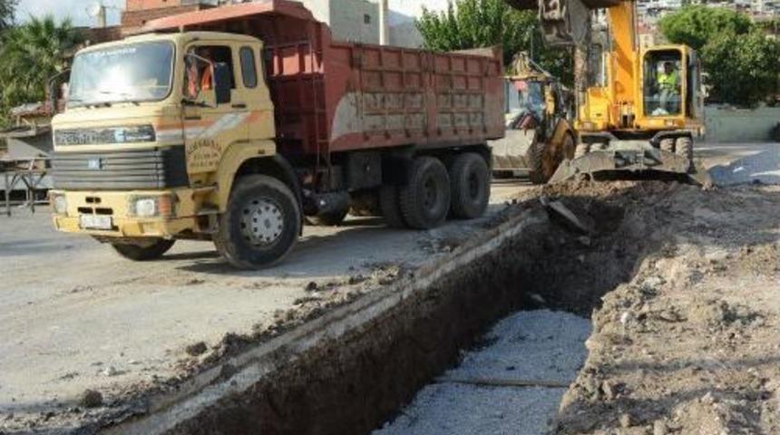 İZSU Soğukkuyu&rsquo;ya Yağmur Suyu Şebekesi D&ouml;şeyecek