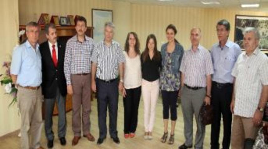 Balkan Platformu'ndan &Ouml;zak'a Teşekk&uuml;r Ziyareti