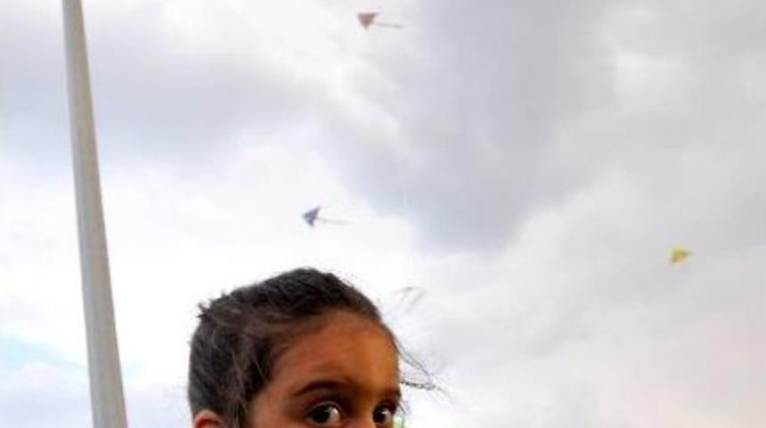 Tatvan&rsquo;da U&ccedil;urtma Şenliği D&uuml;zenlendi