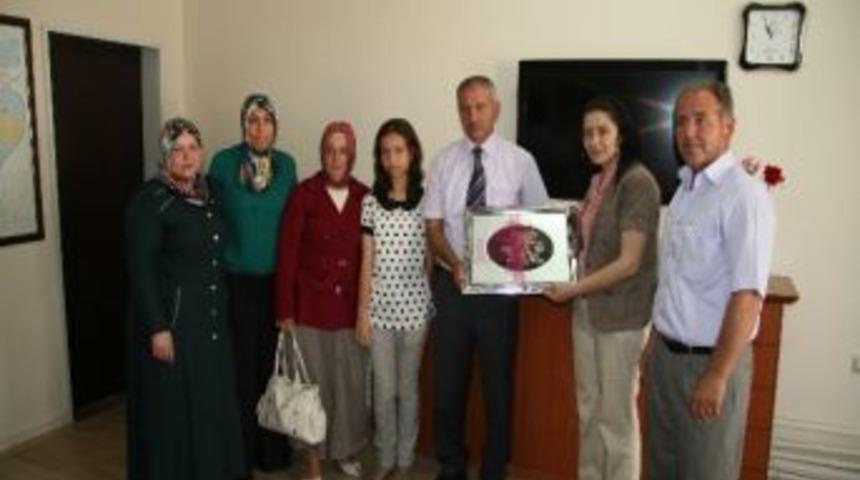 Kursiyerlerden Başkan Dişli&rsquo;ye Teşekk&uuml;r