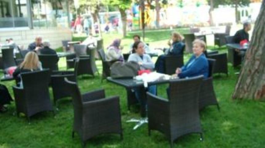 Cumhuriyet Ve Fevziye Parkı Gece İkiye Kadar A&ccedil;ık