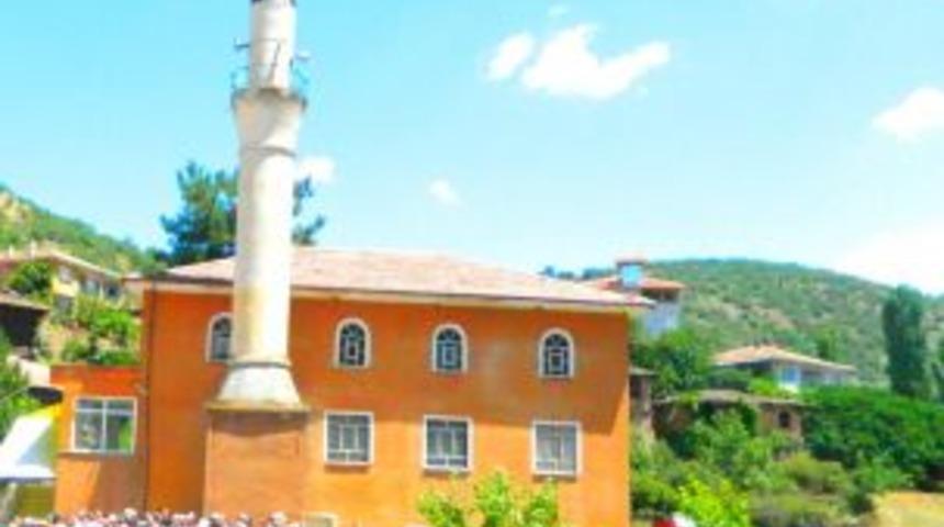 Kadın Kolları Başkanı &Ouml;z&uuml;doğru&rsquo;nun acı g&uuml;n&uuml;