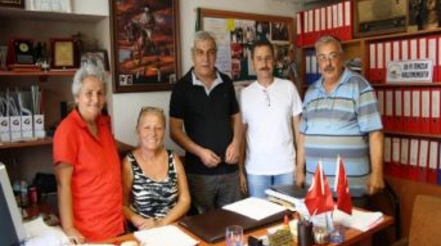 Ayvalık&rsquo;ta Huzurevi Derneği Y&ouml;netimi G&ouml;rev B&ouml;l&uuml;m&uuml; Yaptı