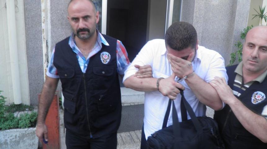 İzmir'deki PTT Soyguncusu Yakalandı