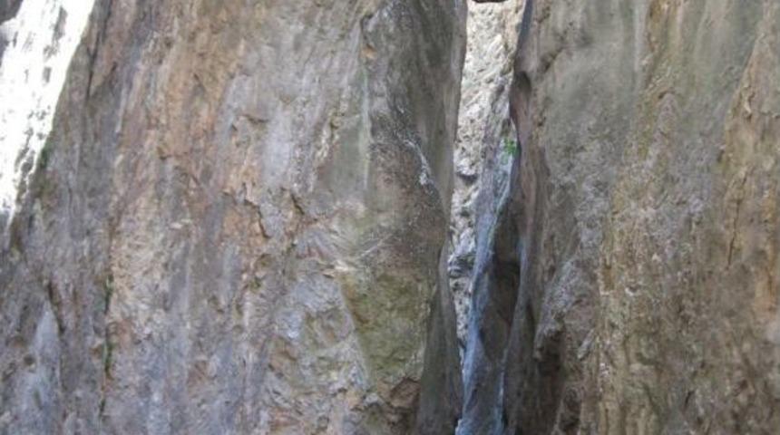 Vali Balkanlıoğlu, Tokalı Kanyonu'nu Ikinci Kez Ge&ccedil;ti