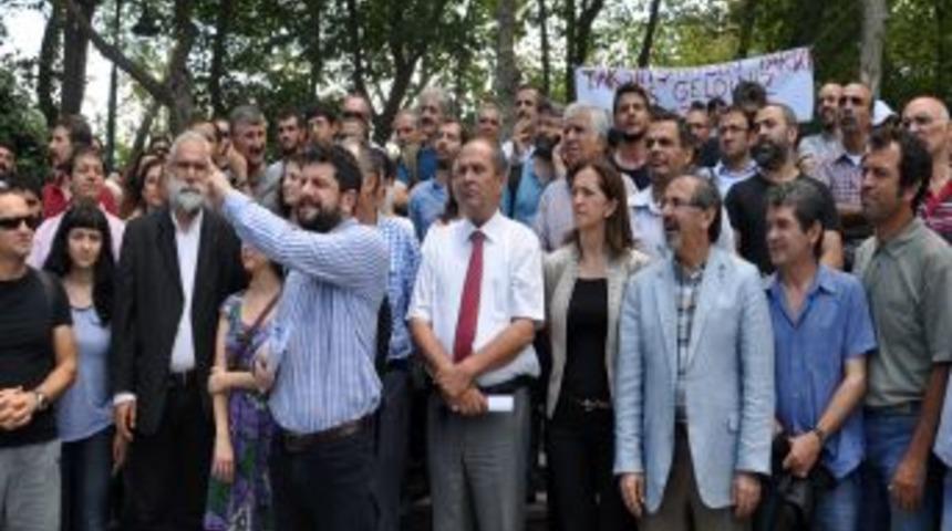 Taksim Dayanışması Gezi Parkı&rsquo;nı Gezdi