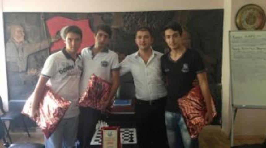 &Uuml;lk&uuml; Ocaklarından Satran&ccedil; Turnuvası