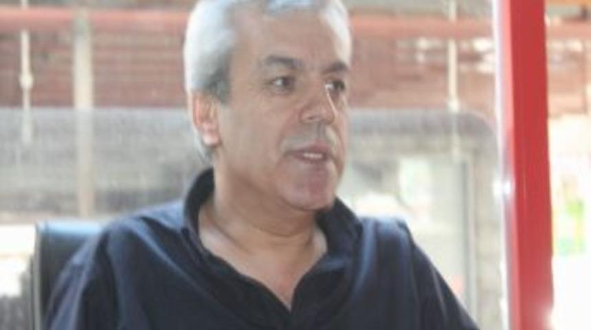 Ahmet Tekkuş &Uuml;&ccedil;&uuml;nc&uuml; Alb&uuml;m&uuml;n&uuml; &Ccedil;ıkardı