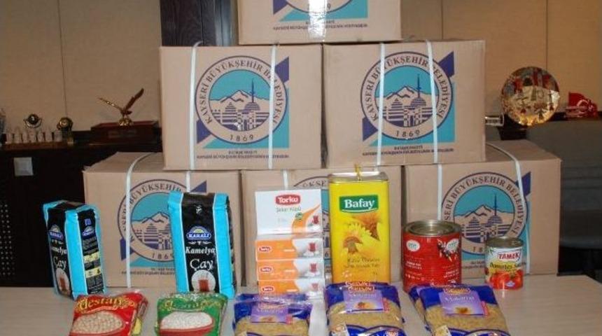 B&uuml;y&uuml;kşehir'den 8 Bin Aileye İaşe Paketi